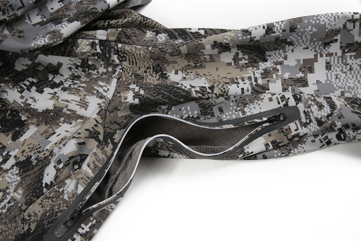 Ultralight rainproof hunting jacket