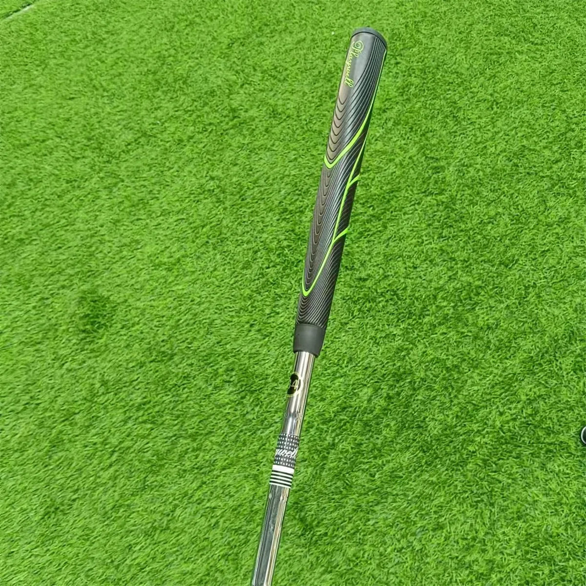 Men's Putter with Aiming Line