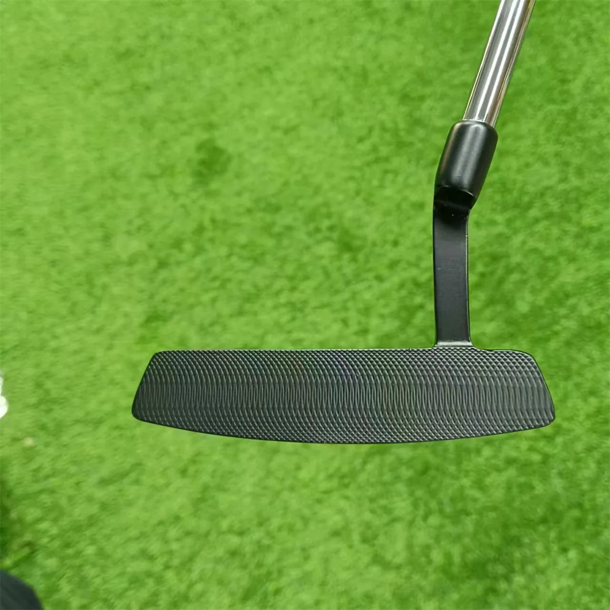 Men's Putter with Aiming Line